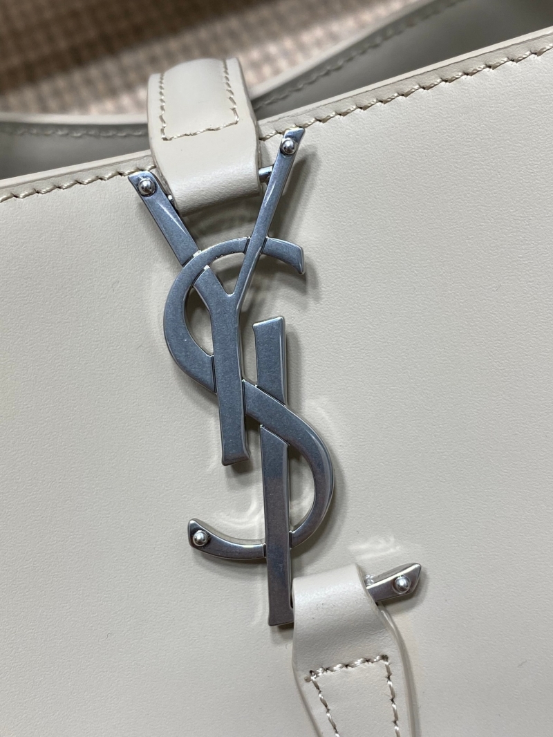 Y51 top handle bags